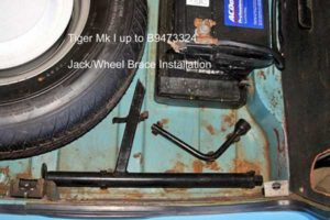 The arrangement of the short Jack and Wheel Brace in a Mk 1